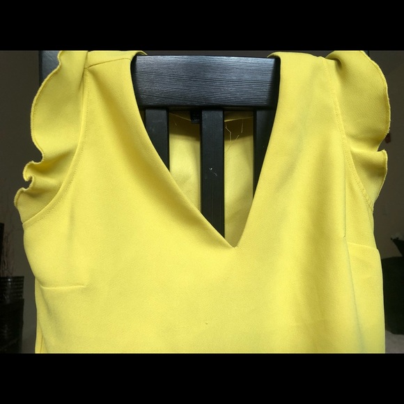 Yellow Banana Republic Peplum Top - Picture 5 of 5